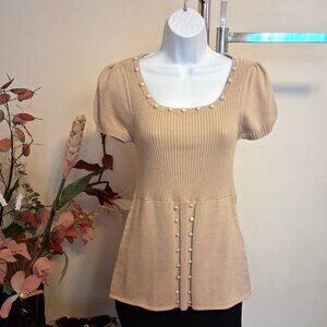 NWT Women’s Beige Short Sleeve Knit Cardigan Lightweight Pullover Sweater 8 M